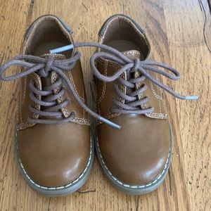 Brown Oxford Shoe Toddler 8 NEW!